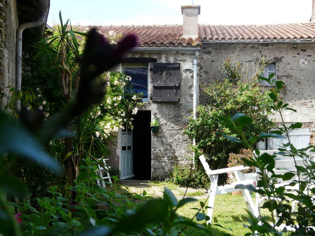Topaze Sejour Chez Le Vigneron Monnieres  Екстериор снимка